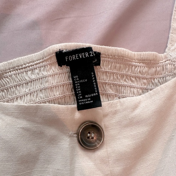 Button up top 💫 - Picture 3 of 3